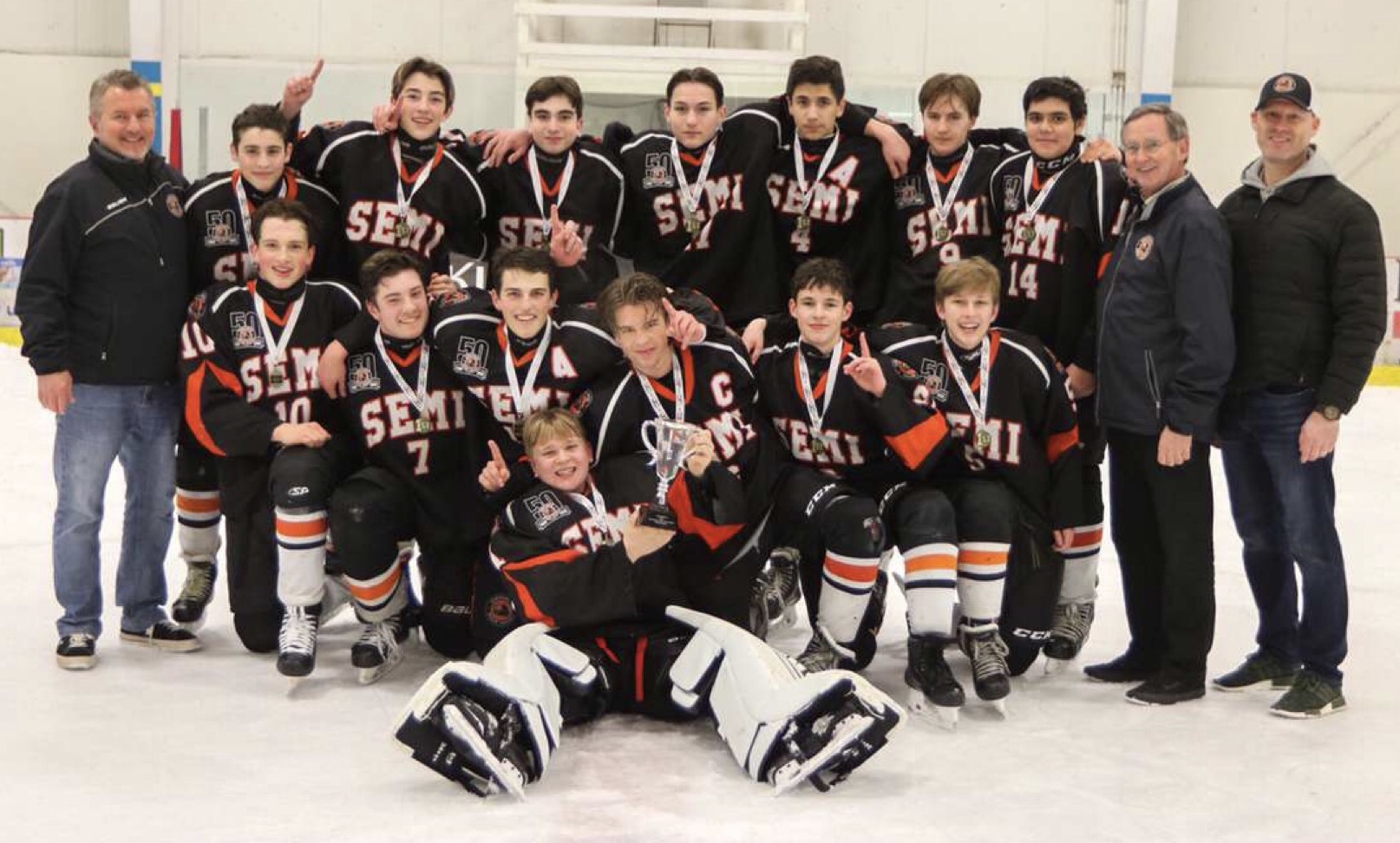 February 17, 2020 ~ Midget C6 won gold at the Battle For The Sound Tournament in Bremerton, WA. Great work team!